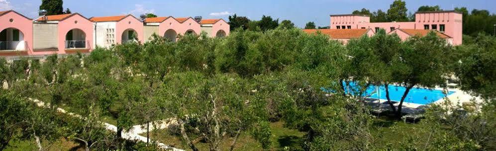 Family Village Otranto Alimini Buitenkant foto